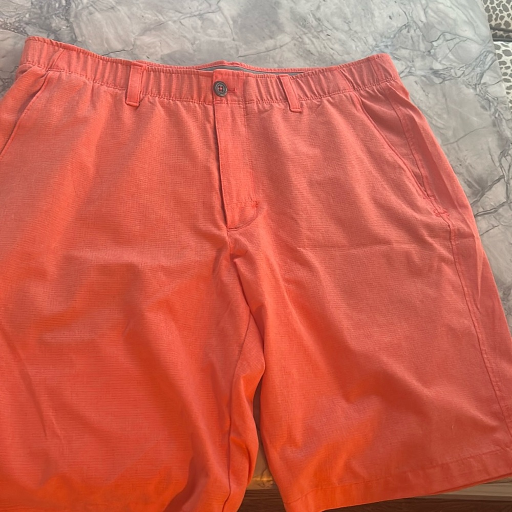 Under Armour men’s fly front shorts size 38